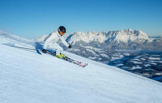 Skiing-in-the-award-winning-skiing-area-Kitzbuehel Skiing-in-the-award-winning-skiing-area-Kitzbuehel
